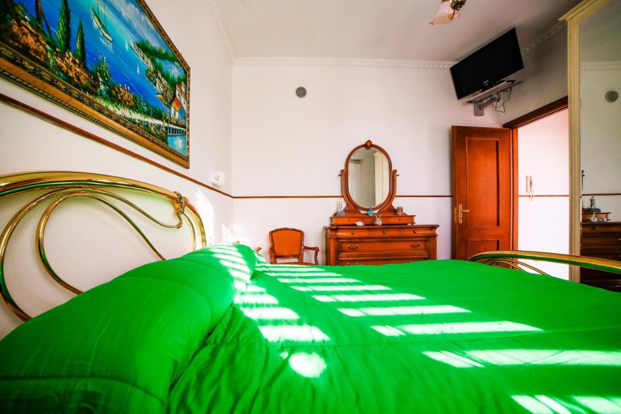 Sole Holiday House Pontone Dış mekan fotoğraf